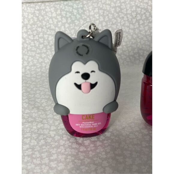 Bath and Body Works Puppy Pocketbac Holder and 3 Strawberry Pound Cake Pocketbac - Picture 6 of 6